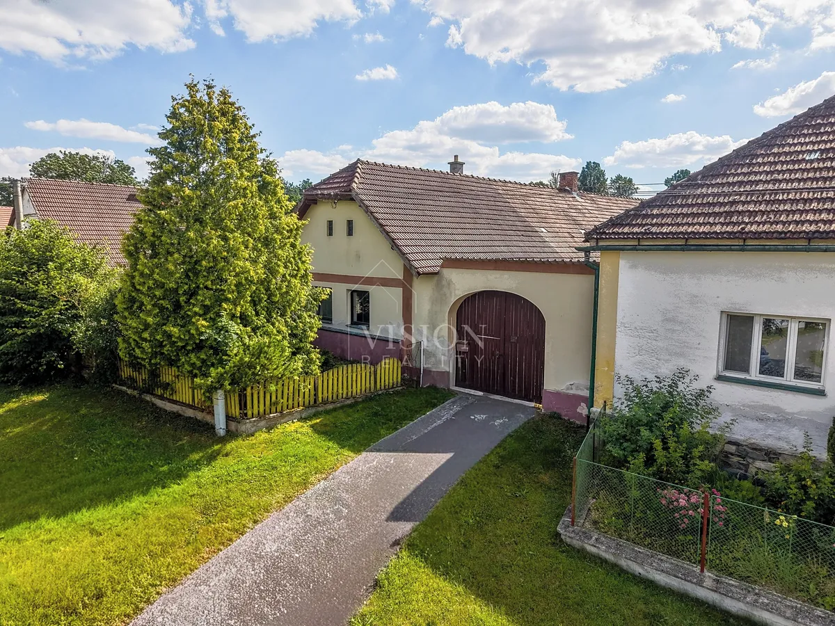 Prodej rodinného domu 66 m², pozemek 3729 m²